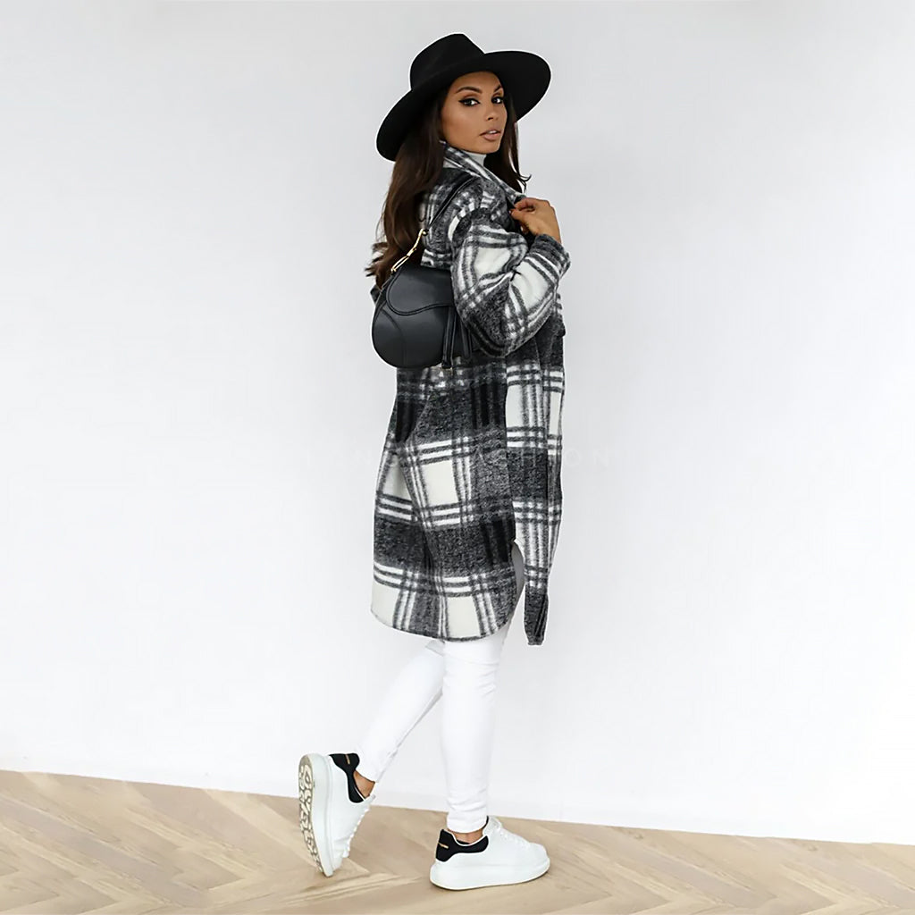 Ladies Checked Coat | Wide Silhouette