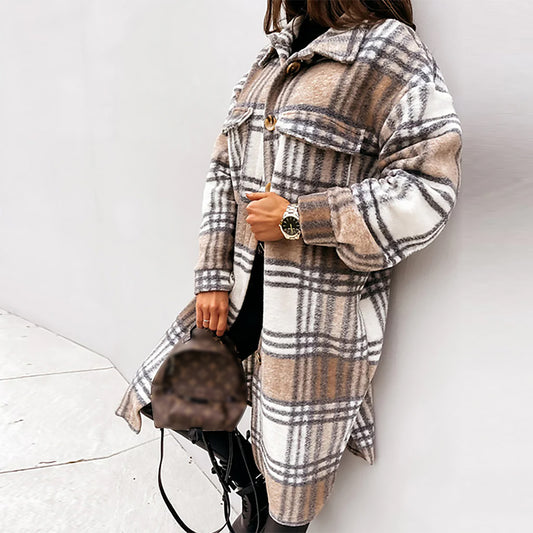 Ladies Checked Coat | Wide Silhouette